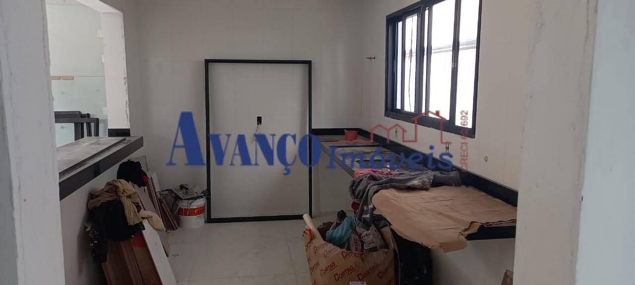 Casa de Condomínio à venda com 3 quartos, 190m² - Foto 5