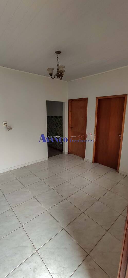 Casa à venda com 2 quartos, 75m² - Foto 5