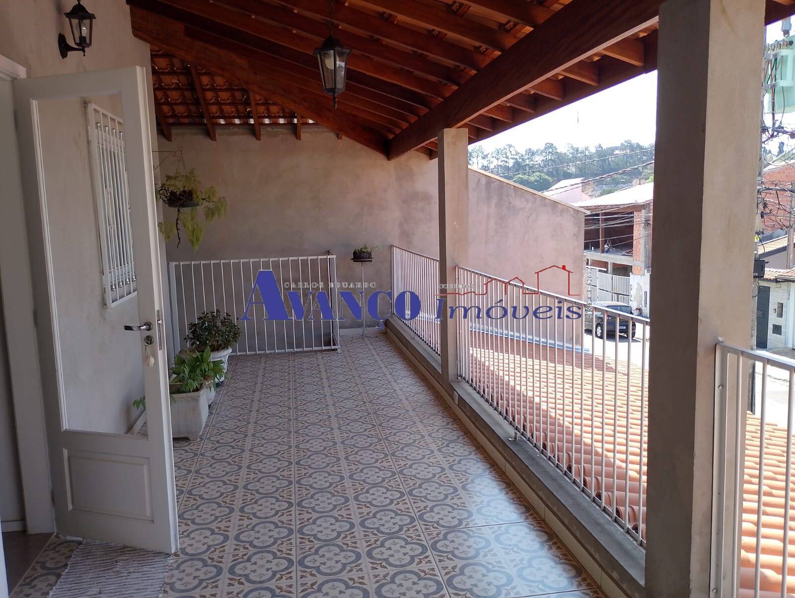 Casa à venda com 2 quartos, 90m² - Foto 11