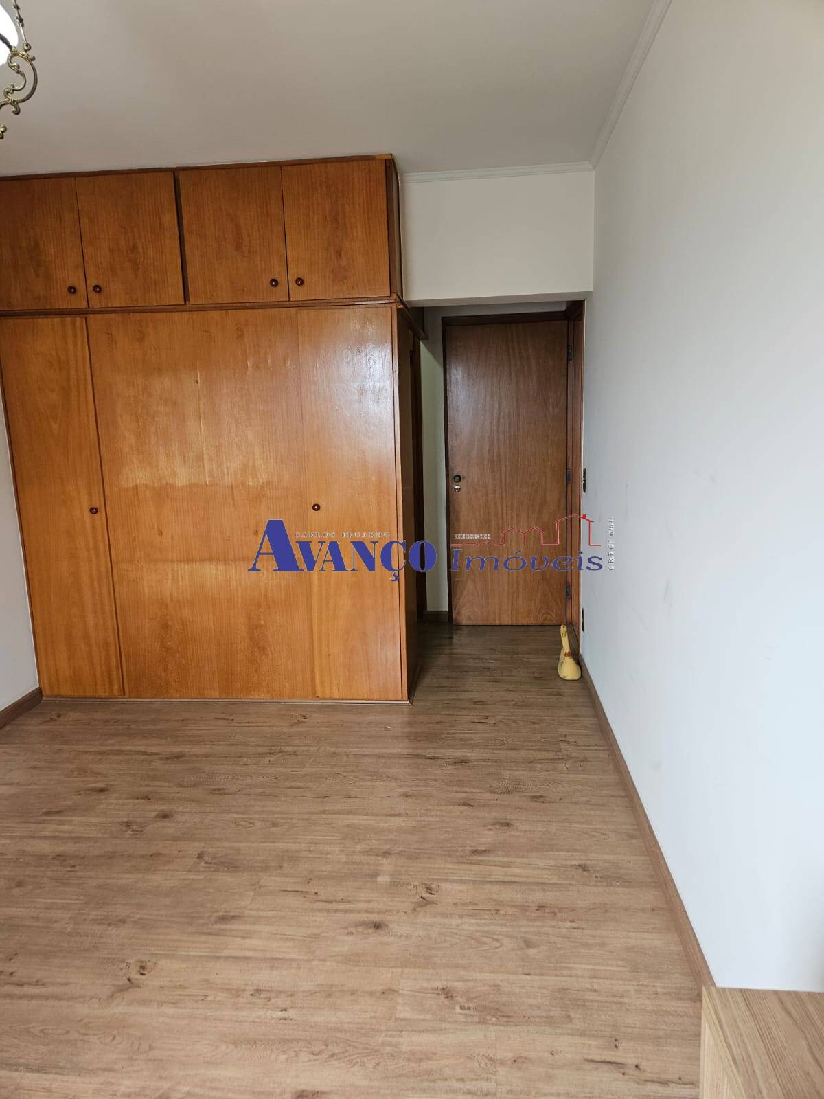 Apartamento para alugar com 3 quartos, 240m² - Foto 15