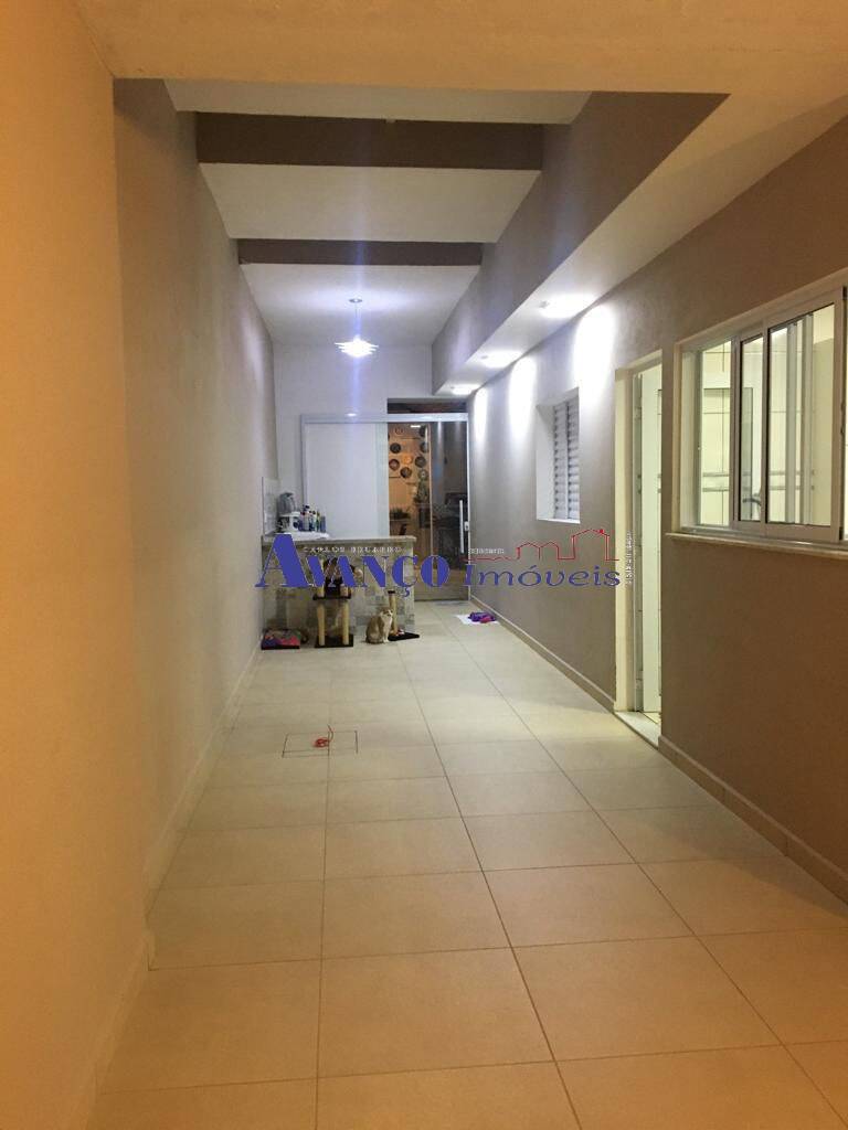 Casa à venda com 4 quartos, 191m² - Foto 19