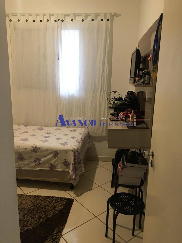 Casa à venda com 4 quartos, 191m² - Foto 10